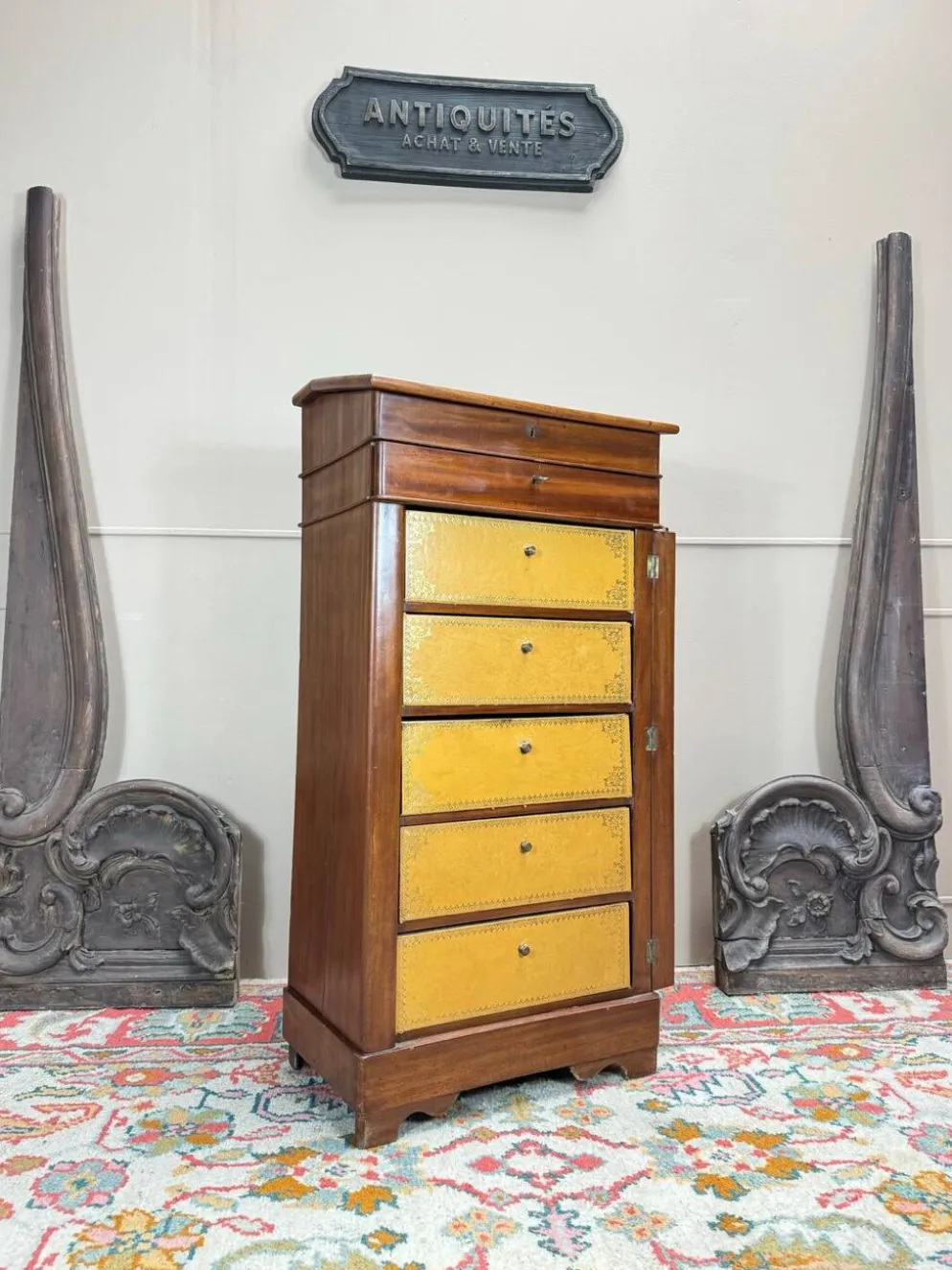 Cartonnier Formant Pupitre En Acajou D’époque Louis Philippe XIX Eme Siècle