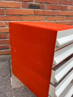 Casier de rangement vintage