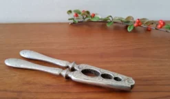 Casse noix Art Nouveau