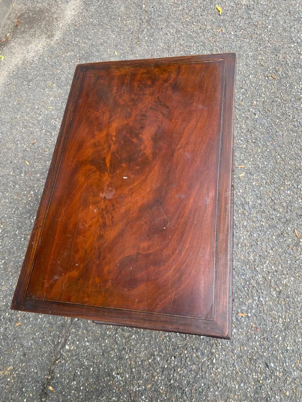 Cellarette vintage en acajou massif XIXe Meuble bar cabinet à liqueur angla
