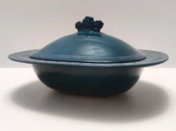 Centre de table en faïence bleue 