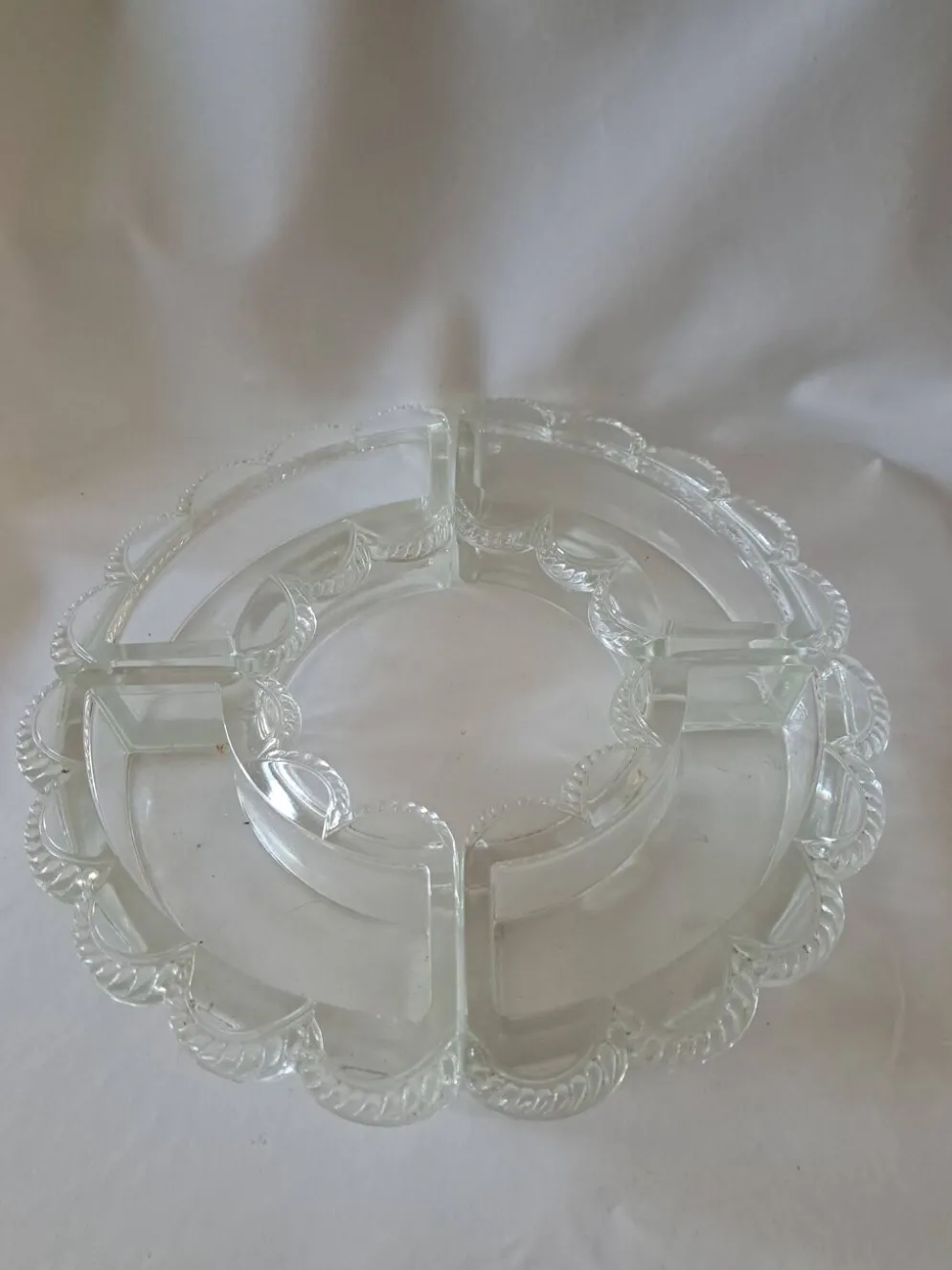 Centre de table Lalique France. Modèle Festons.