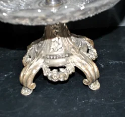 Centre de table romantique – vase cornet tulipier en verre et métal argenté 1900