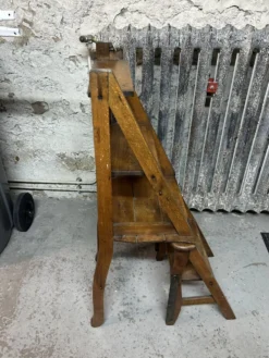 Chaise escabeau