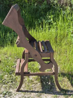 Chaise, escabeau de bibliothèque