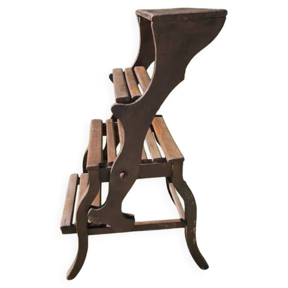 Chaise, escabeau de bibliothèque