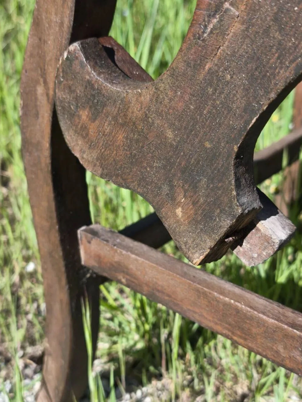 Chaise, escabeau de bibliothèque