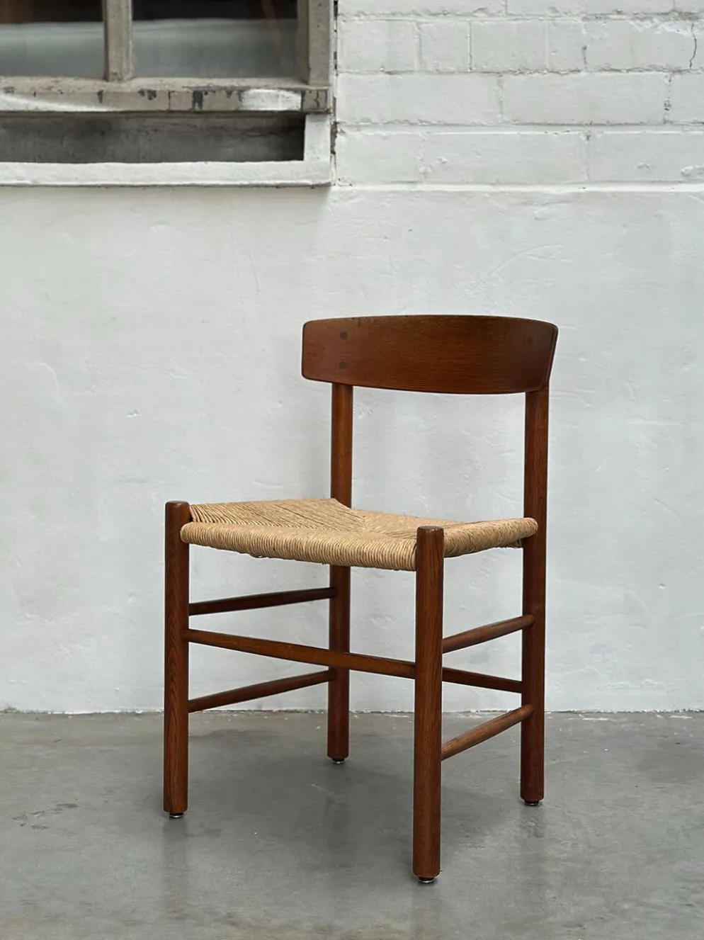 4 chaises ‘J39’ et table shaker ‘C18’, Børge Mogensen, FDB Møbler, Danemark