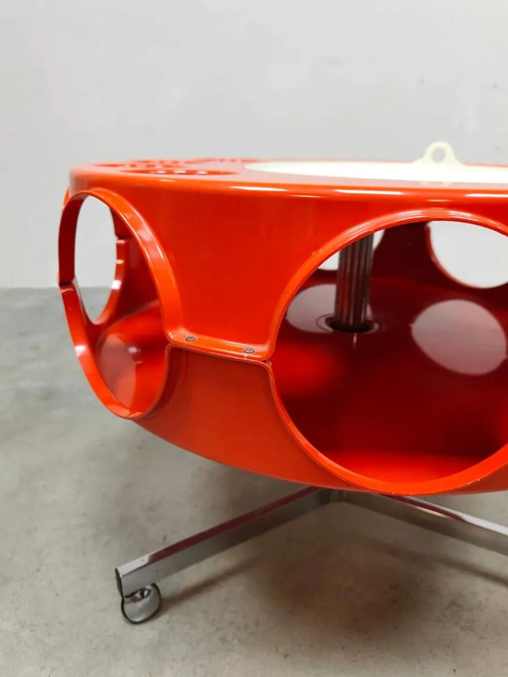 Chariot Curver orange Rotorbar design vintage néerlandais de l'âge spatial