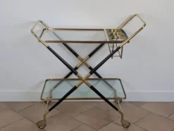 Chariot de bar