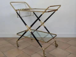 Chariot de bar