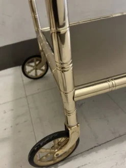 Chariot de bar