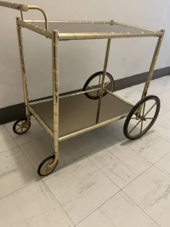 Chariot de bar