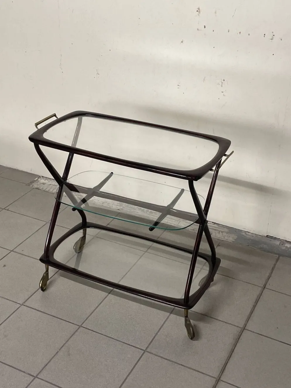 Chariot de bar italien Cesare Lacca 1950 avec roues en laiton