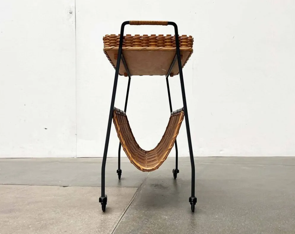 Chariot de service allemand moderne du milieu du siècle avec plateau, années 1960