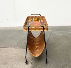 Chariot de service allemand moderne du milieu du siècle avec plateau, années 1960