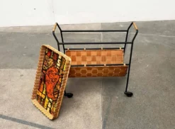 Chariot de service allemand moderne du milieu du siècle avec plateau, années 1960