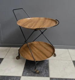 Chariot de service attribué à Paul Nagel pour Jie Gantofta, Suède, années 1960.