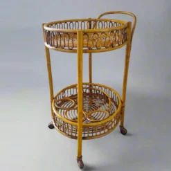 Chariot de service en bambou et rotin des années 1960 par Franco Albini. Fabriqué en Italie.