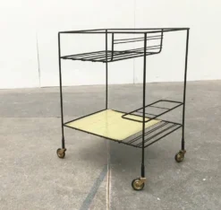 Chariot de service minimaliste en métal perforé de style milieu du siècle, années 1960