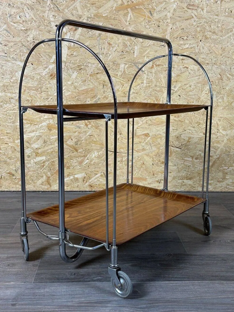 Chariot de service table d'appoint dinette space age brown design 60s 70s