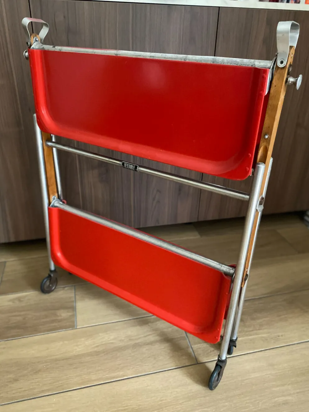 Chariot de service table roulante Platex Textable rouge 70’ Spage age