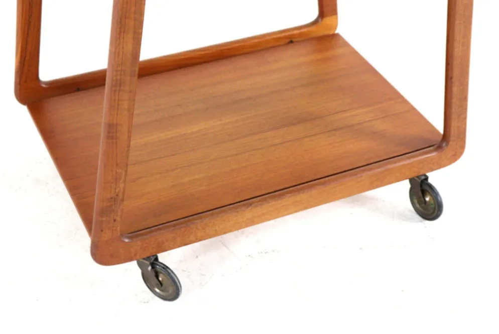 Chariot Sika mobler 'Knebel' avec plateau réversible - design danois en teck