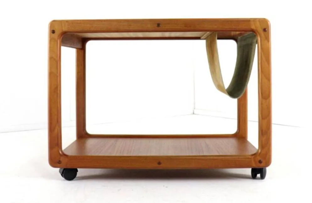 Chariot Vildbjerg Møbelfabrik avec porte-revues