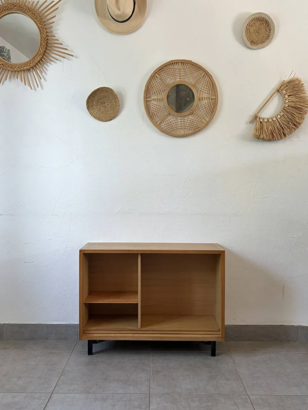 Charmante étagère / meuble tv vintage