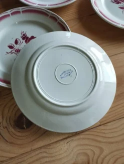 Charmant lot de 6 assiettes plates anciennes de la manufacture Badonviller.