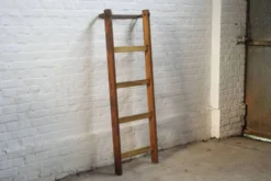 Échelle d'escalade en pin vintage