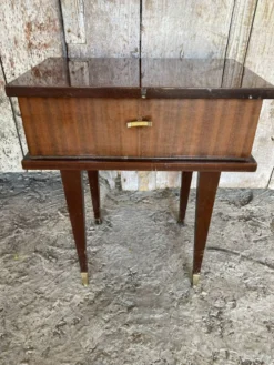Chevet Ancien Table Nuit Placage Bois Verni Tiroir Mid-Century Vintage