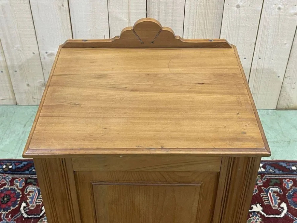 Chevet anglais en satin wood des années 30