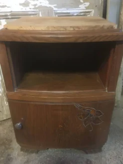 Chevet en chêne années 30/40