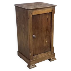 Chevet en châtaignier du début XXème