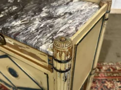 Chevet en hêtre peint et dessus marbre de style Louis XVI fin XIXème