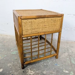 Chevet en rotin vintage