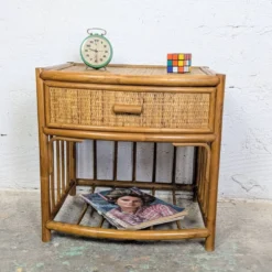 Chevet en rotin vintage