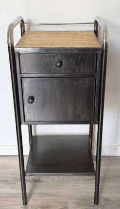 Chevet vintage en métal brossé