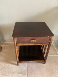 Chevet vintage en rotin