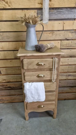 Chiffonnier