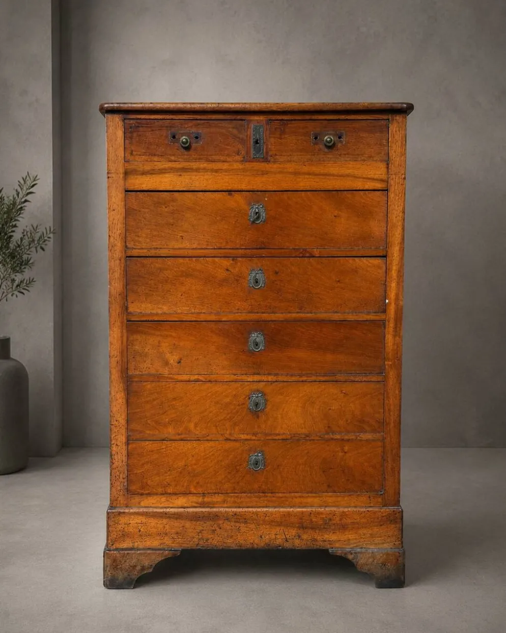 Chiffonnier en noyer