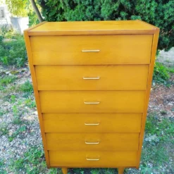 Chiffonnier vintage