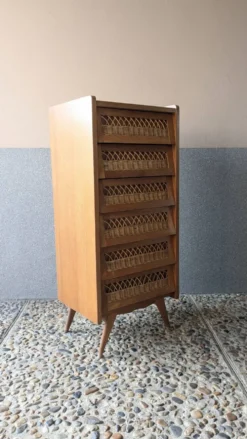 Chiffonnier vintage