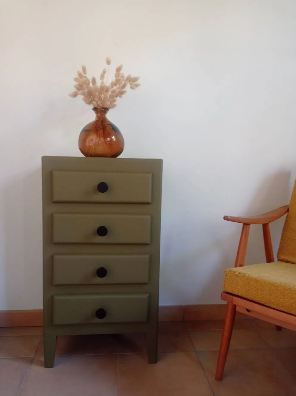 Chiffonnier vintage
