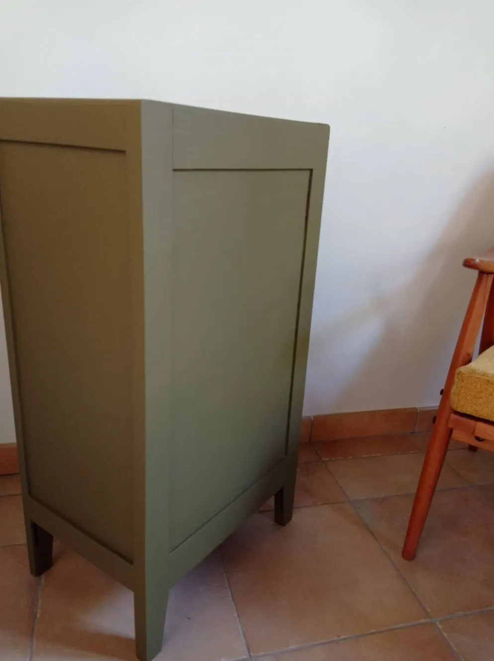 Chiffonnier vintage