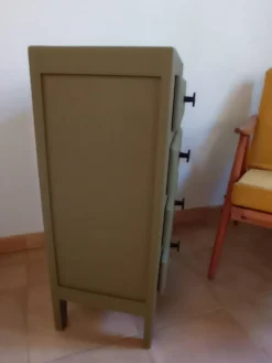 Chiffonnier vintage