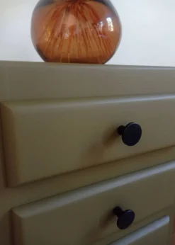Chiffonnier vintage