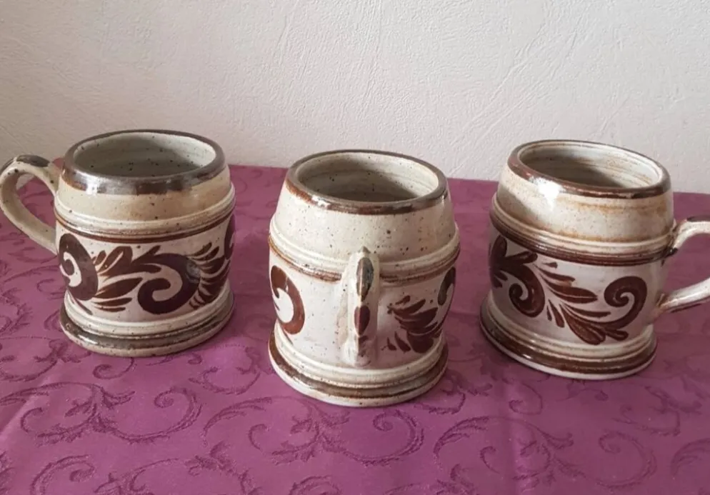 3 chopes a bière en grès , Henri Siegfried (Alsace)