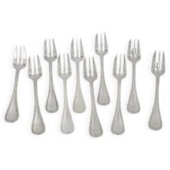 Christofle Albi, 10 fourchettes à gâteaux en métal argenté, excellent état.
